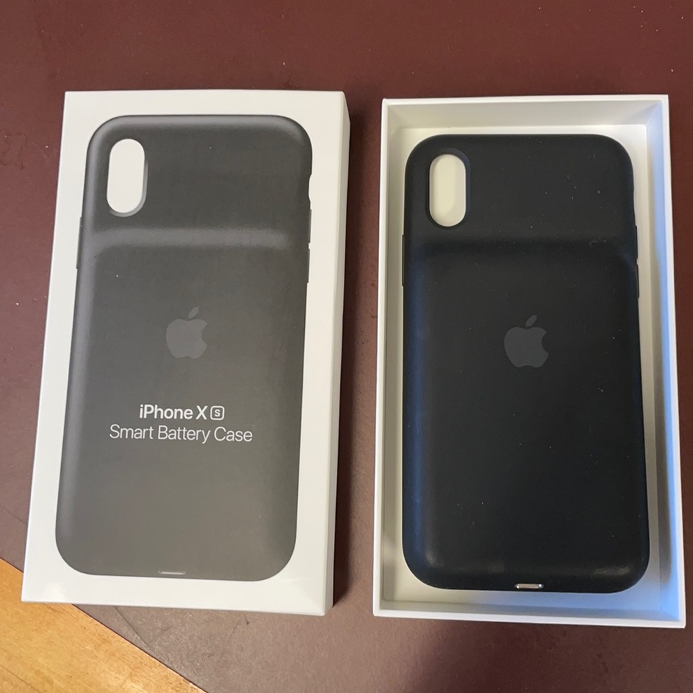 iPhone X Smart Battery Case.